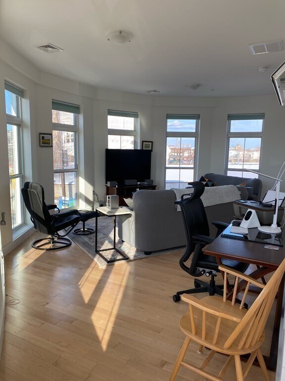70 Prospect St-Unit -301 in Somerville, MA - Building Photo - Building Photo