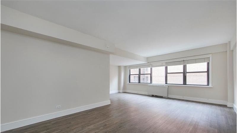 225 E 63rd St-Unit -#A7 in New York, NY - Building Photo