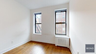 151 Mott St in New York, NY - Building Photo - Building Photo