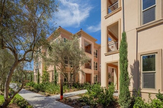 Avella Apartment Homes in Irvine, CA - Building Photo - Building Photo