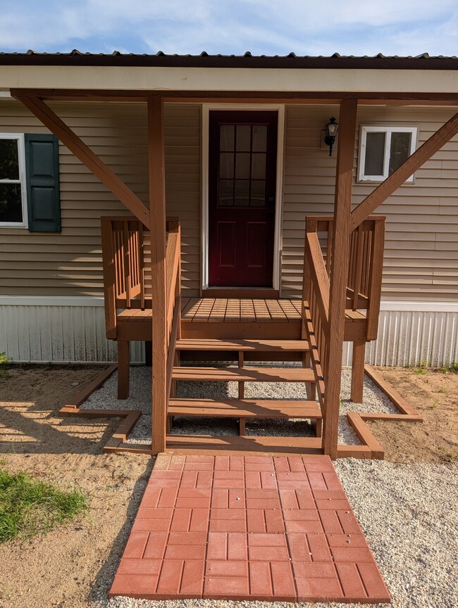 property at 6 Snow Valley Rd