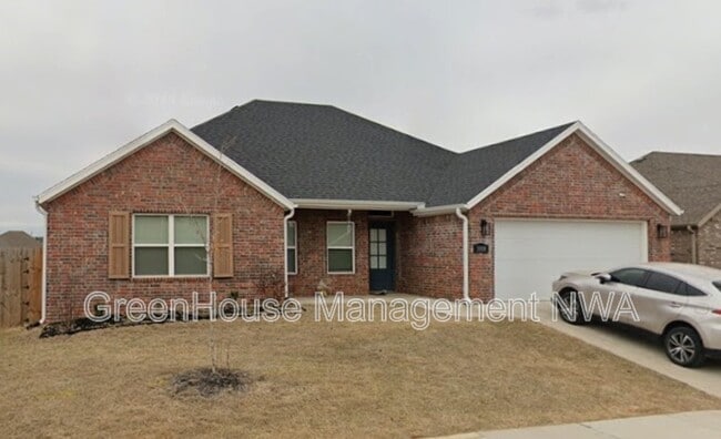 property at 3008 E Coolridge St