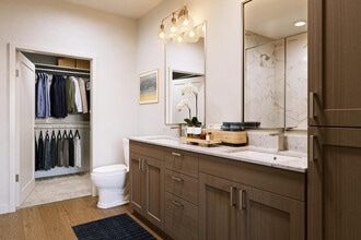 The Flynn at Live Oak in Dallas, TX - Building Photo - Building Photo
