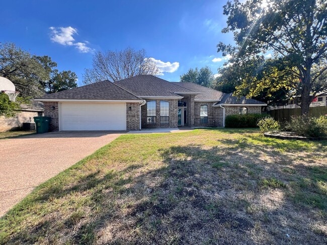 property at 1802 Sutton Pl
