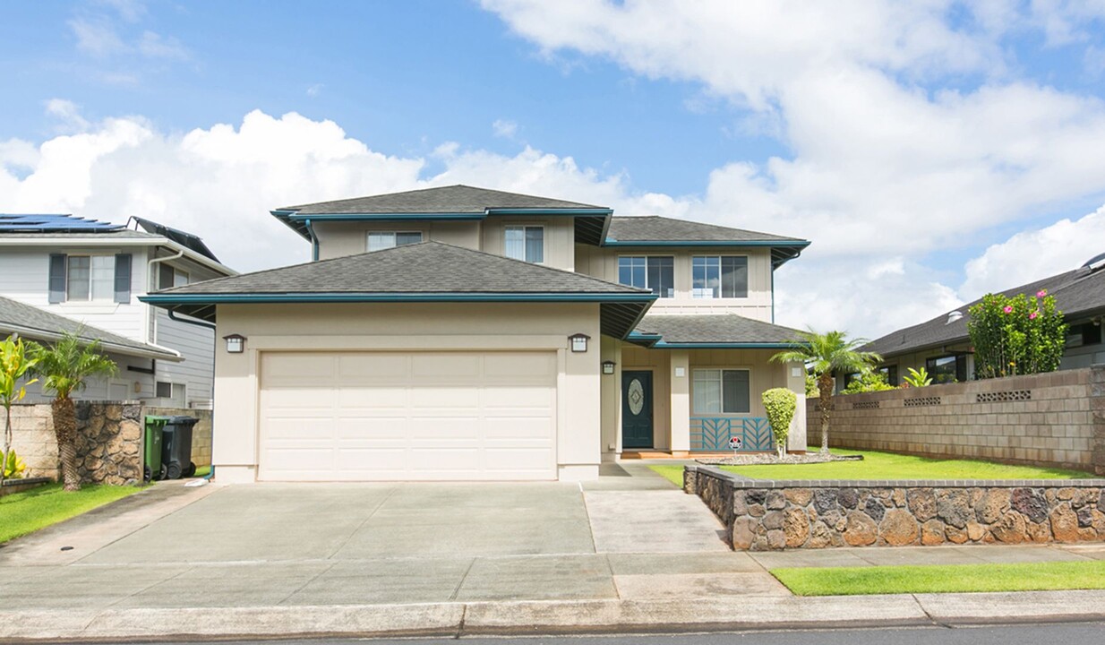 95-213-213 Hoakea Pl in Mililani, HI - Building Photo