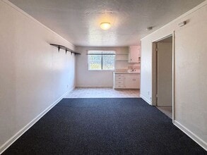 1945 Lawrence St in Eugene, OR - Building Photo - Building Photo