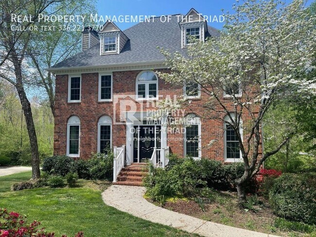 6095 Glenacre Dr in Kernersville, NC - Building Photo - Building Photo