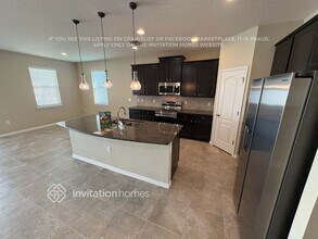 15633 Trinity Fall Way in Bradenton, FL - Building Photo - Building Photo