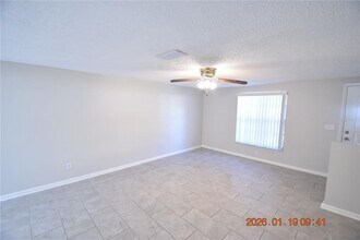17707 Sunrise Dr in Lutz, FL - Building Photo - Building Photo
