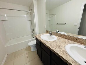 110 San Carrara Ct in Bradenton, FL - Building Photo - Building Photo