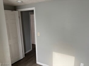 4736 E High St in Mantua, OH - Building Photo - Building Photo