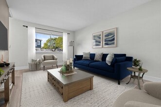 The Townhomes of Canton in Canton, MI - Building Photo - Building Photo