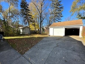 310-312 Randolph St in Jackson, MI - Building Photo - Building Photo