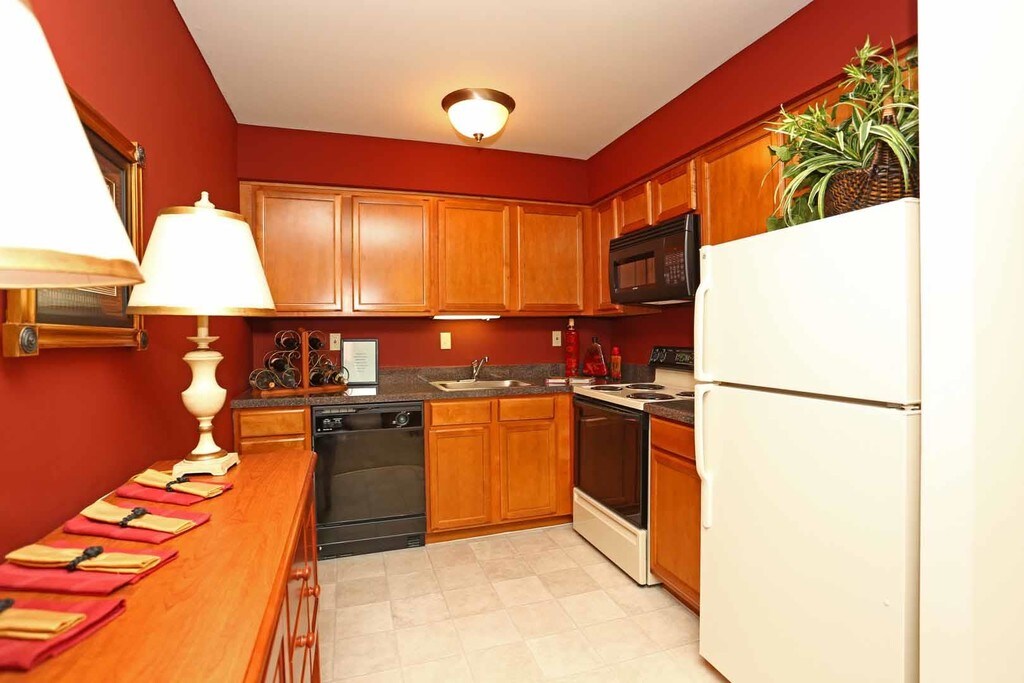 Hatfield Village Apartments in Hatfield, PA