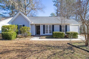 237 Turning Leaf Dr in Hopkins, SC - Building Photo