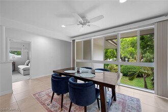 1340 Crayton Rd in Naples, FL - Building Photo - Building Photo