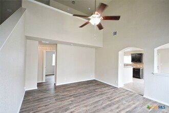 2121 Sinclair Dr in New Braunfels, TX - Building Photo - Building Photo