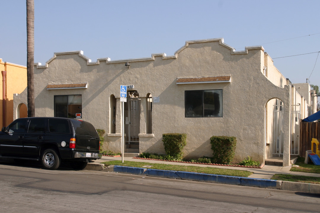 1450 Coronado Ave in Long Beach, CA - Building Photo