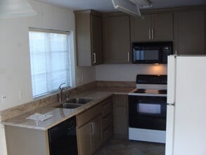 3130 Cambridge Rd in Cameron Park, CA - Building Photo - Building Photo