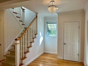 1 Lawton Lane in Foxboro, MA - Building Photo - Building Photo