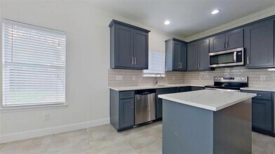 4508 Champion Hill Dr in Grand Prairie, TX - Building Photo - Building Photo