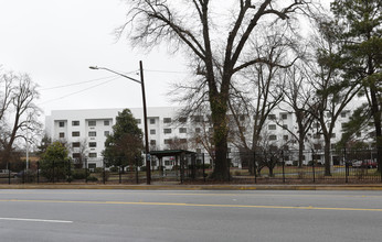 Heritage Court in Spartanburg, SC - Foto de edificio - Building Photo