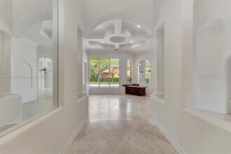 3203 W Stonebrook Cir in Davie, FL - Building Photo - Building Photo