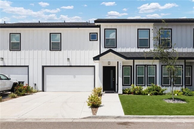 property at 15 Stablewood