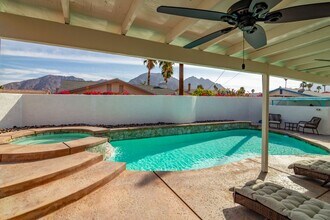 54200 Avenida Madero in La Quinta, CA - Building Photo - Building Photo