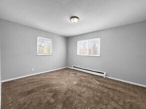 2410 36th St SW in Grand Rapids, MI - Building Photo - Building Photo