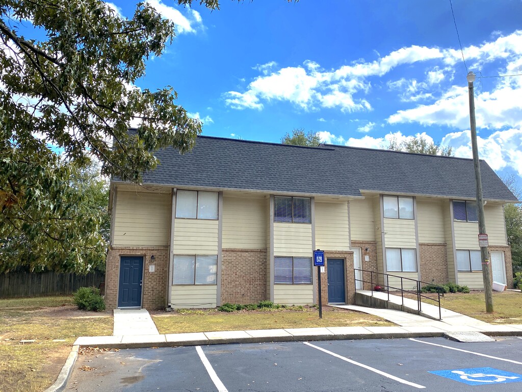 Brookfield Park | Conyers, GA Apartments