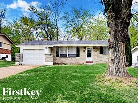 2655 Farber Dr, Unit 2008 in St. Louis, MO - Building Photo