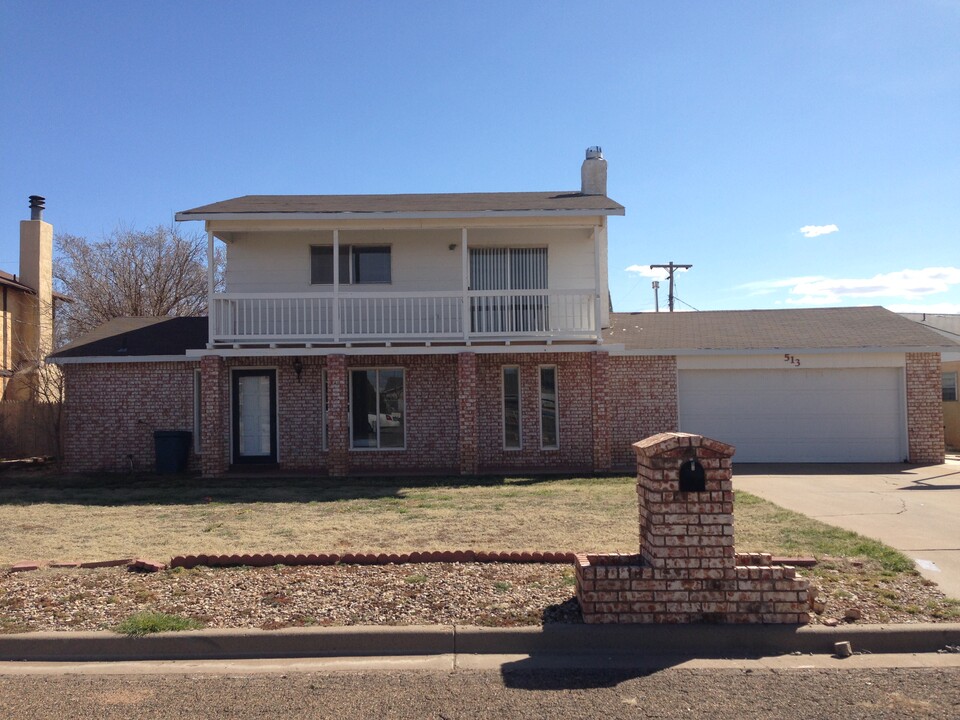 513 Corrales Rd in Clovis, NM - Building Photo