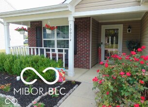 10034 James Run Dr in Indianapolis, IN - Building Photo - Building Photo