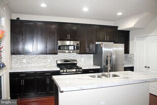 11888 Country Squire Way in Clarksburg, MD - Building Photo