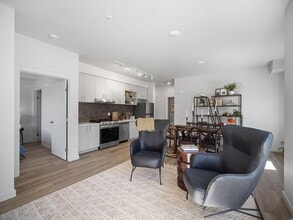 Sixty20 on 4th Apartments!! in Spokane Valley, WA - Foto de edificio - Building Photo