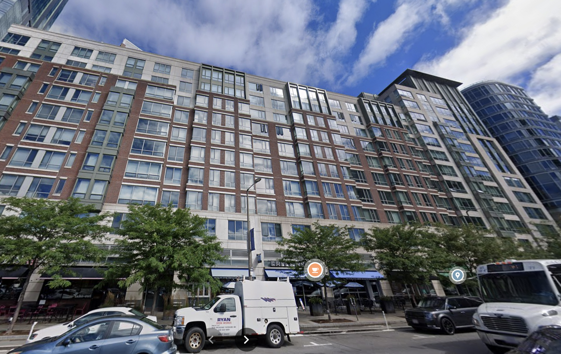 1377 Boylston St, Unit 513 in Boston, MA - Building Photo