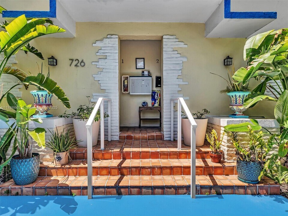 726 Jefferson Ave in Miami Beach, FL - Building Photo