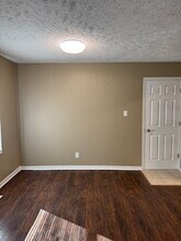 1148 Richfield Ln, Unit 1 in Avon, IN - Building Photo - Building Photo