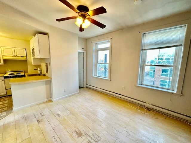 2 Foster Ct, Unit 3 in Boston, MA - Building Photo