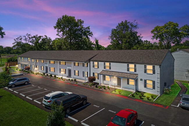 2703 Center St in Granite City, IL - Building Photo - Building Photo