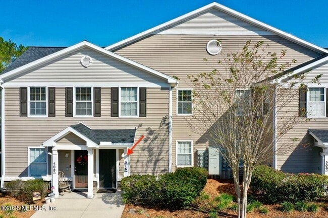 property at 575 Oakleaf Plantation Pkwy