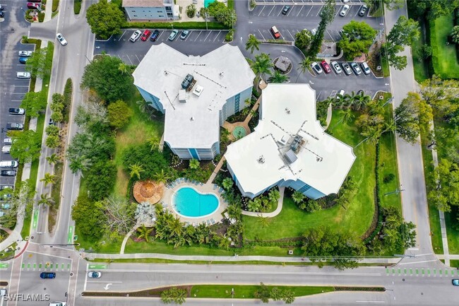 property at 1300 Gulf Shore Blvd N