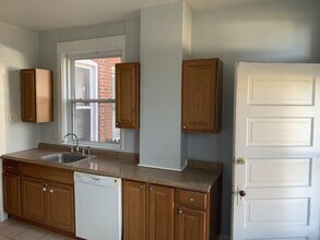 6915 Standish St in Pittsburgh, PA - Building Photo - Building Photo