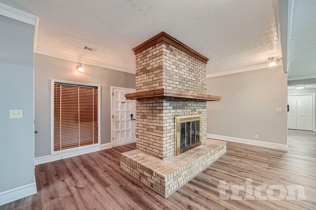 3944 River Dr SW in Lilburn, GA - Building Photo - Building Photo