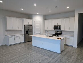 16431 W Charlotte Dr in Surprise, AZ - Building Photo - Building Photo