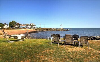 181 Kings Hwy in Milford, CT - Building Photo - Building Photo