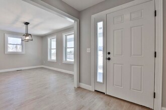 39b Windsor lane in Hudson, NH - Building Photo - Building Photo