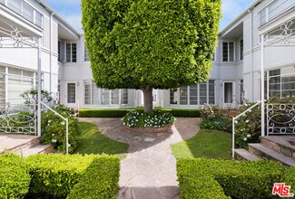 154 N Sycamore Ave in Los Angeles, CA - Building Photo - Building Photo