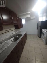 41 Pintail Crescent in Toronto, ON - Building Photo - Building Photo